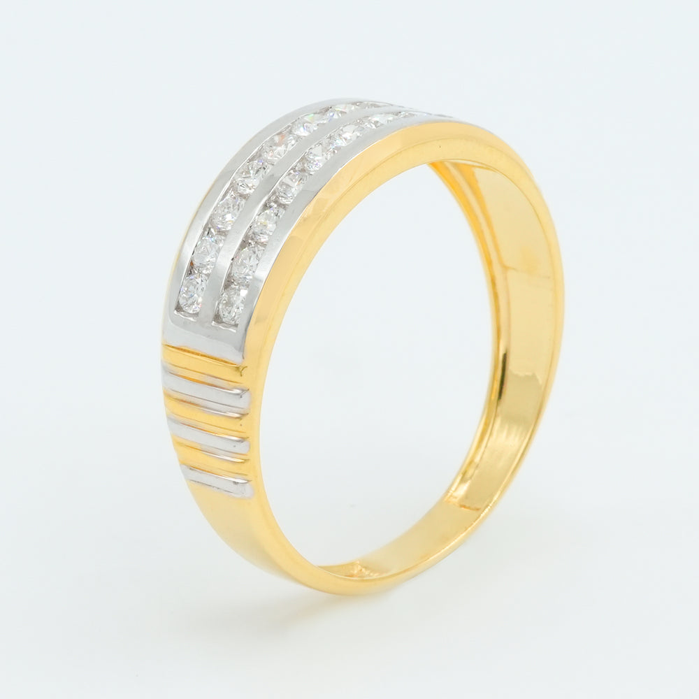 Dual Crest Diamond Ring