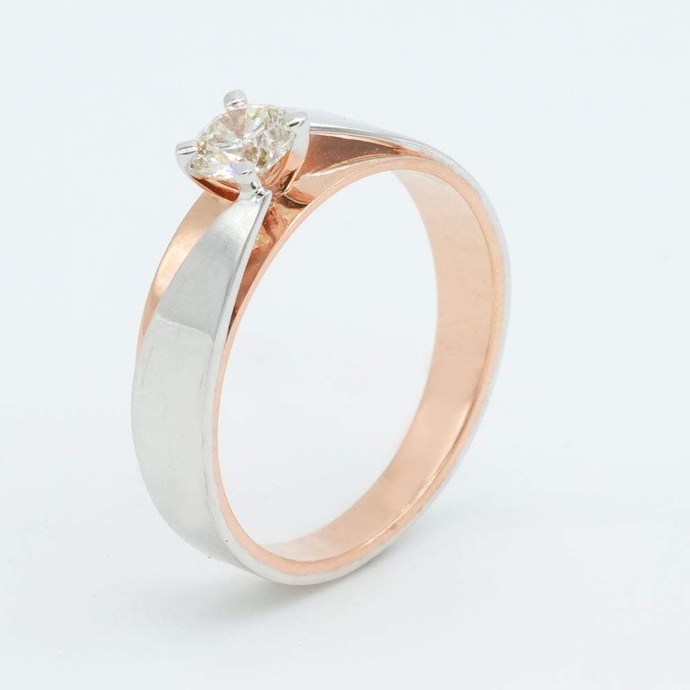 Contour Diamond Ring