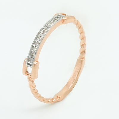 Ribbon Diamond Ring